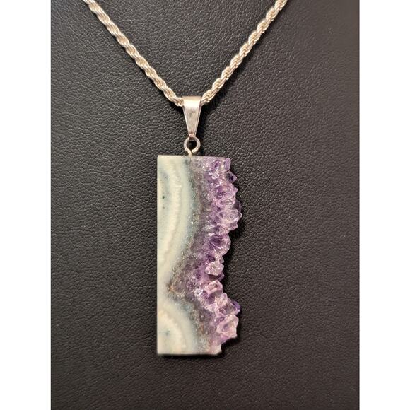 925 Sterling Amethyst Slice Crystal Pendant on Sterling Silver Rope Chain - Picture 6 of 7